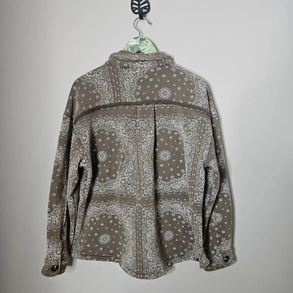 New! Easel Handkerchief Printed Button Down Shirt Jacket S - Picture 3 of 7
